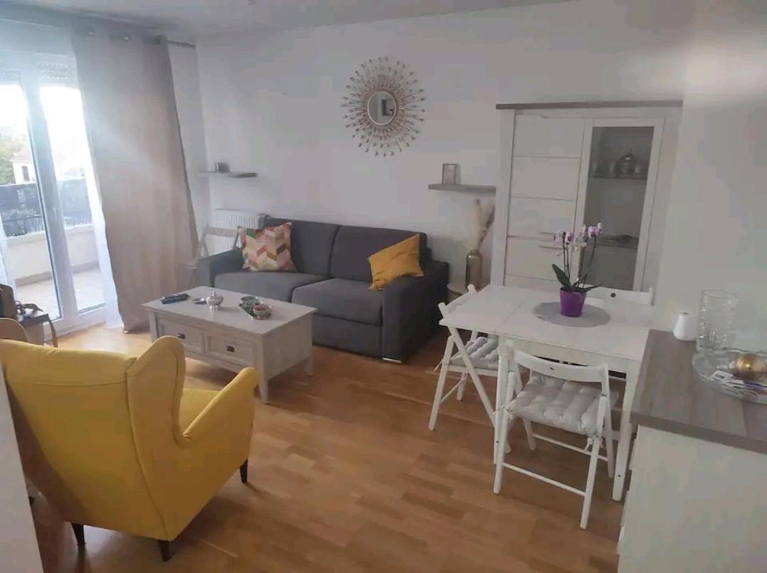 Logement A Cote De L'Aeroport Orly Ати-Мон Экстерьер фото